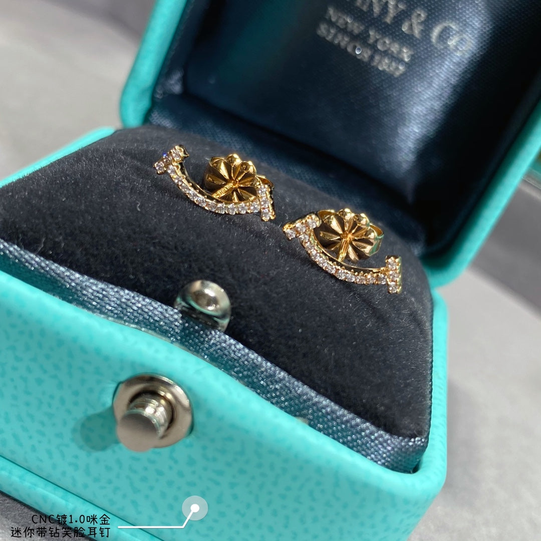 18K Tiffany Smile Diamonds Earrings